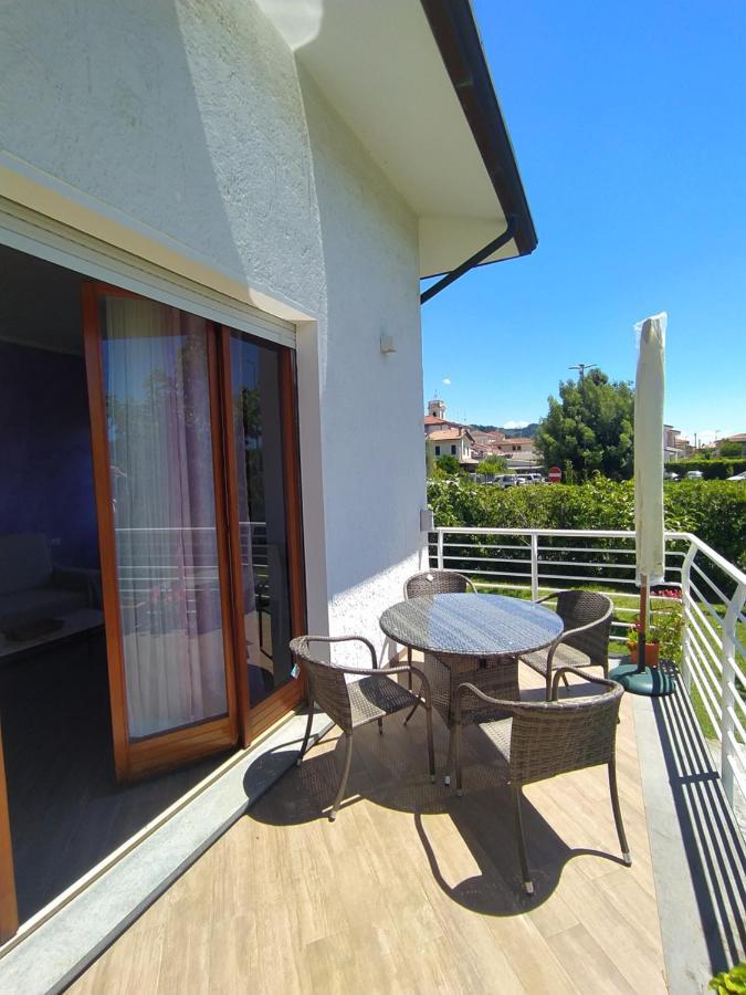 B&B Villa La Bouganville Camaiore Exterior foto